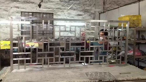 廣州歐式欄桿激光圍邊源頭廠家 優(yōu)質建筑材料的可靠選擇